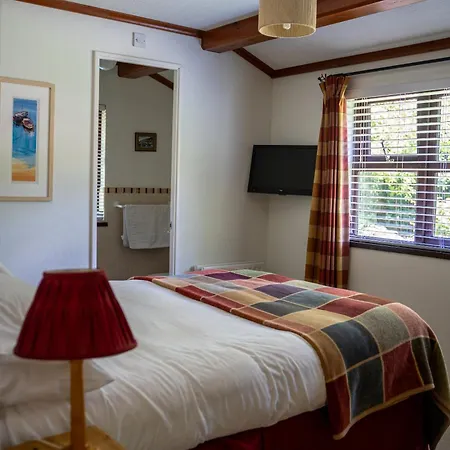 Chycara Lodge *